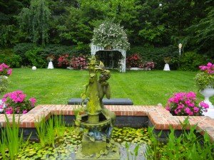 Matisse Fountain Arbor
